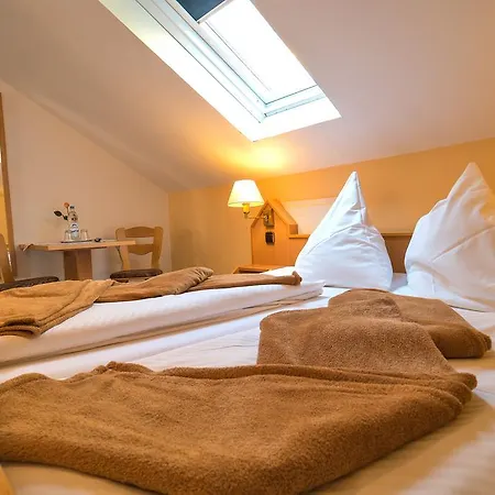 Zum Lieben Augustin Hotel