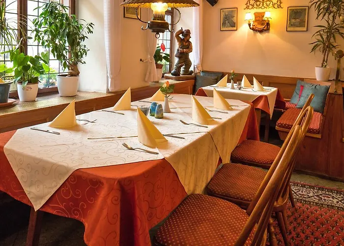 Zum Lieben Augustin Hotel